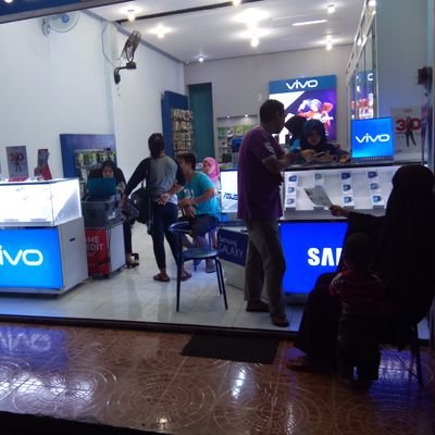 Trans_Phone's profile picture. TRANS PHONE (Handphone, Accecories & Service)
Jl. Sriwijaya Komplex Pertokoan No.2 Taman Baru Mataram NTB, SMS 081917722179