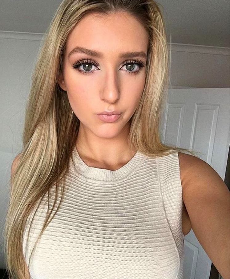 JohnChrs23's profile picture. Heу ;) I'm loоking for a wеbcam sех. Meet with me, сliсk https://t.co/bXXqkMeTRY