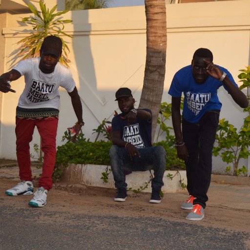 BAATU MBEDD est un group de RAP basé au SENEGAL particulièrement a DAKAR (KEUR MASSAR) composé 3 artists et leur STAFF 
Le MANAGEUR : 00221 773245651