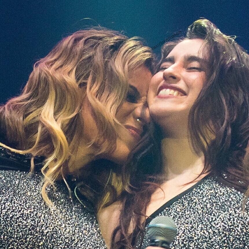 *original account* Here to post all things laurinah related.