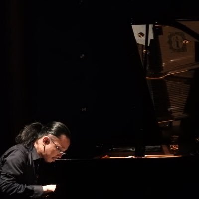 『伊藤志宏 solopiano』10月21日土曜日 会場:【渡辺淳一文学館】地下一階ホール 開場 18:00 開演 18:30→メール予約 info@chousetsuan.com →電話予約 011-555-4953（担当 小島）