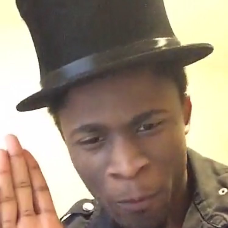 dankerine's profile picture. the hat lamp is a lie