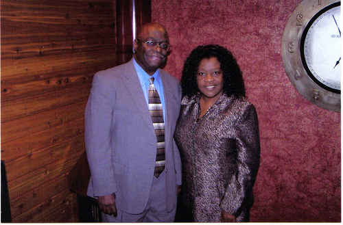 mobizmo's profile picture. To Live and Serve