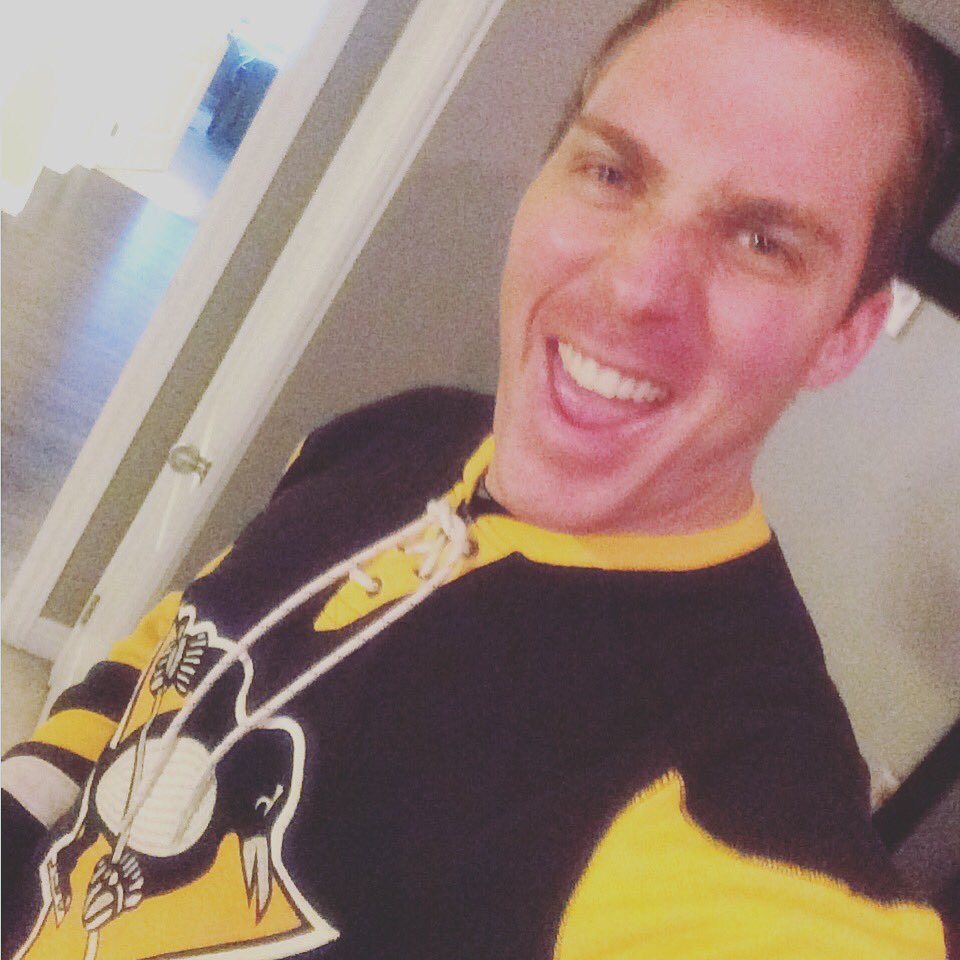 AndrewPearce247's profile picture. Follower of Jesus, Penguins Hockey fanatic, hockey player, avid movie buff, tennis lover, hard-worker, & a wanna-be hollywood actor.