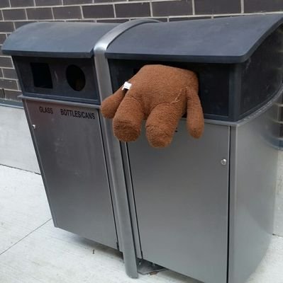 _infamous_pants's profile picture. and the Lee Harveys.