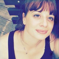 Nicole (@nicole_bussola) 's Twitter Profile