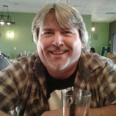 A neo-old-hippie who likes Linux, Dwarf Fortress, and making computers obey his commands.