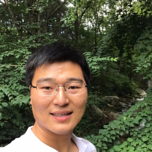 DonaldChen93's profile picture. 一个热爱生活，热爱工作，热爱家庭，热爱旅游的自由主义者