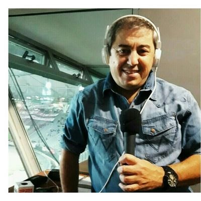 Periodista de alma. Creador de Fuera de Juego y Eco Deportivo. Docente UNLP, Télam, 221 Radio, https://t.co/VK2nD2oICs. Autor de Bilardo, Nacido para Ganar. Ex TyC Sports.