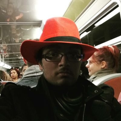 French ingénieur from ESCP EUROPE and EPITECH. Nerd, an early adopter, I make some alpha preview, beta tests with some company's.
A member of #dealabs !!