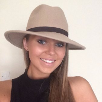 carolineBdavis's profile picture. Brand Manager, working with amazing brands Foran Equine, Carr & Day & Martin and Connolly’s RED MILLS & proud Mum of Red & Toffy ❤️🐴🐶