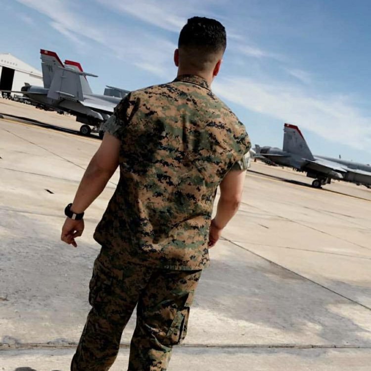 USMC / F-18 mechanic and plane captain     —