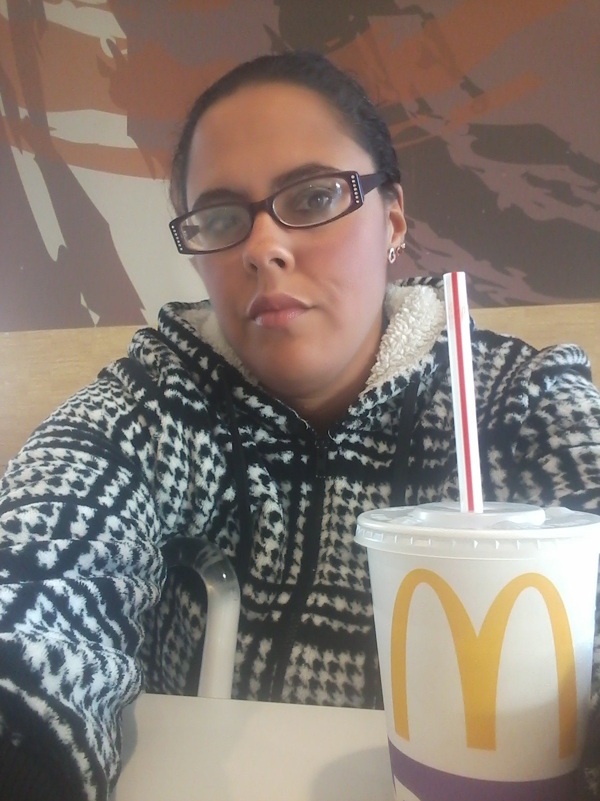 pinksunrise444's profile picture. 