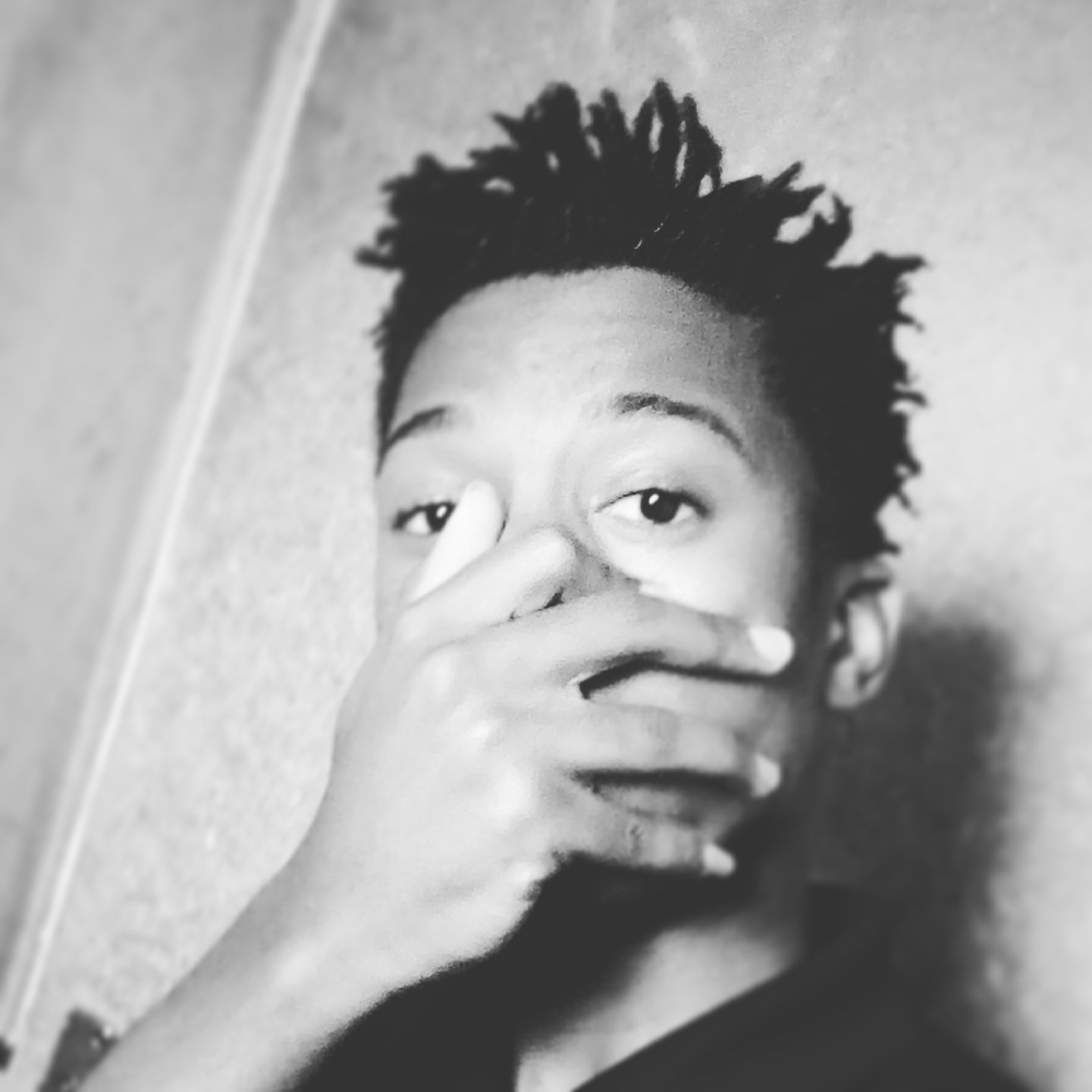 Instagram : ivportraits
Facebook: ivportraits
Snapchat: einstein_ntuli
Tumblr : SpaceButterflyIV 📸