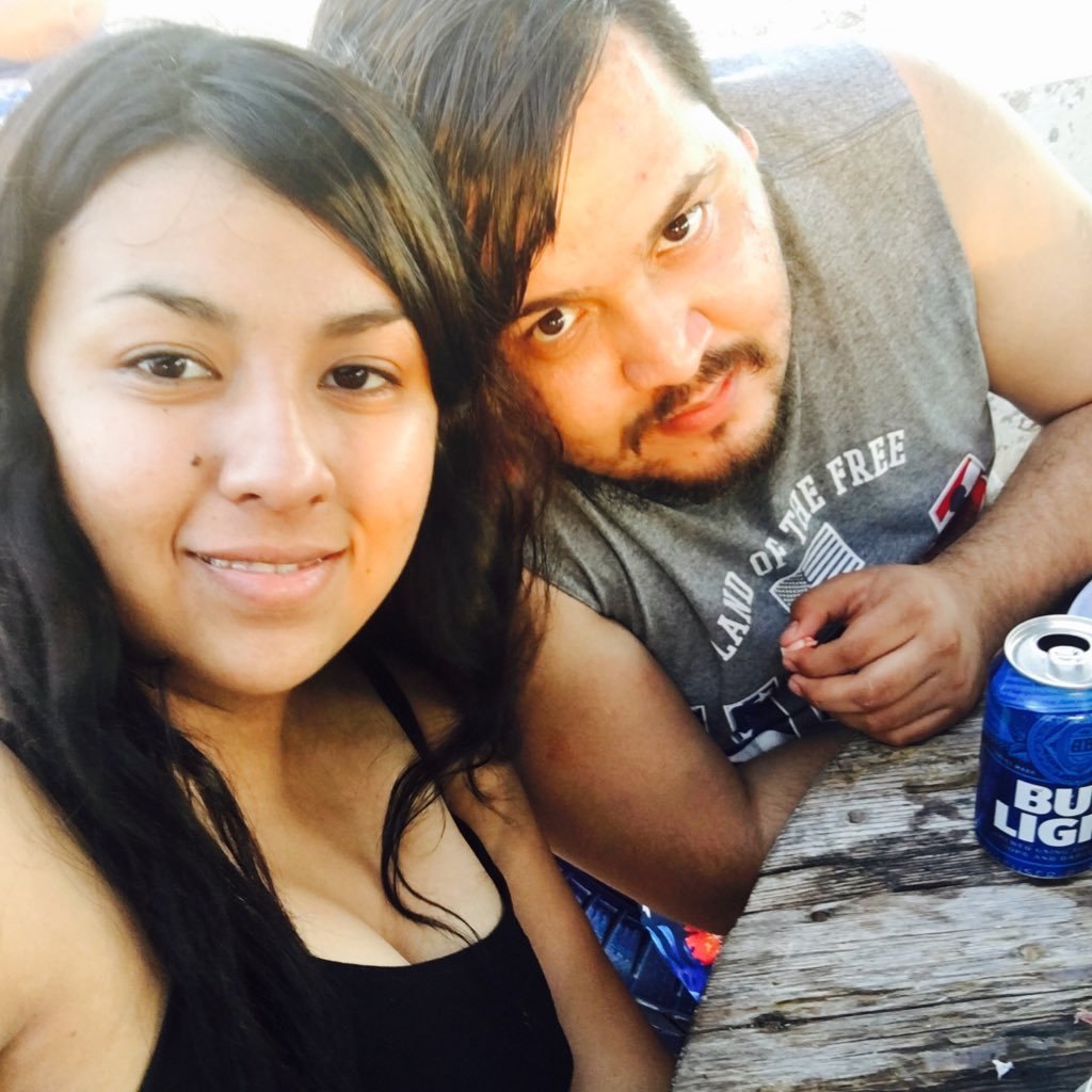 MiikeRioz's profile picture. Modelo 1992, Ingeniero de tiempo completo y remedo de streamer #ElMejorStreamerMexicanoenCanada 🇲🇽🇨🇦 || https://t.co/IgvHJmwGTQ