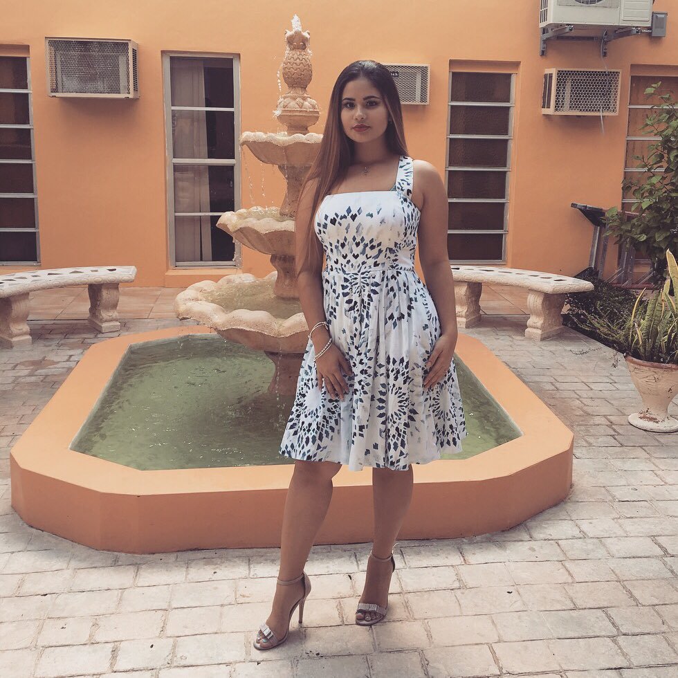 Marthelena_V's profile picture. 