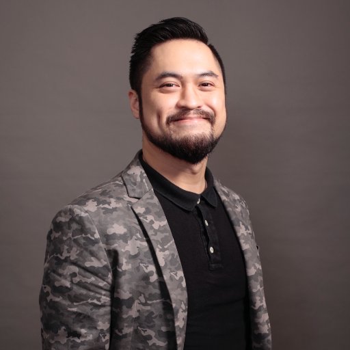 manilapaper's profile picture. If it doesn't exist, invent it.