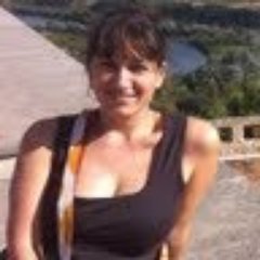 Direcció i administració d'empreses per DEUSTO i la UOC
Finances per a PYMES per la UOC
AGRENSIS, S.L.