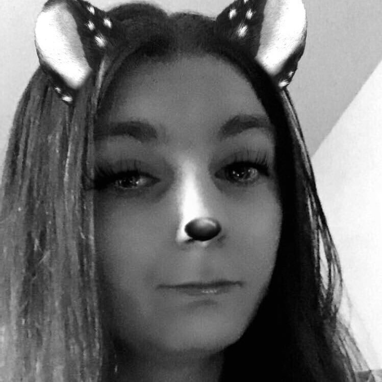 Name:Nikki: Favorite band The Ready Set :Love My Friends