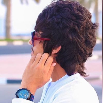 لو تملك الدنيا من الشرق للغرب
والله ماتأأخذ سـؤا ماكتـب لـك
___________________________________________________________
- شاعر ابياتي بالمفضله ✒️