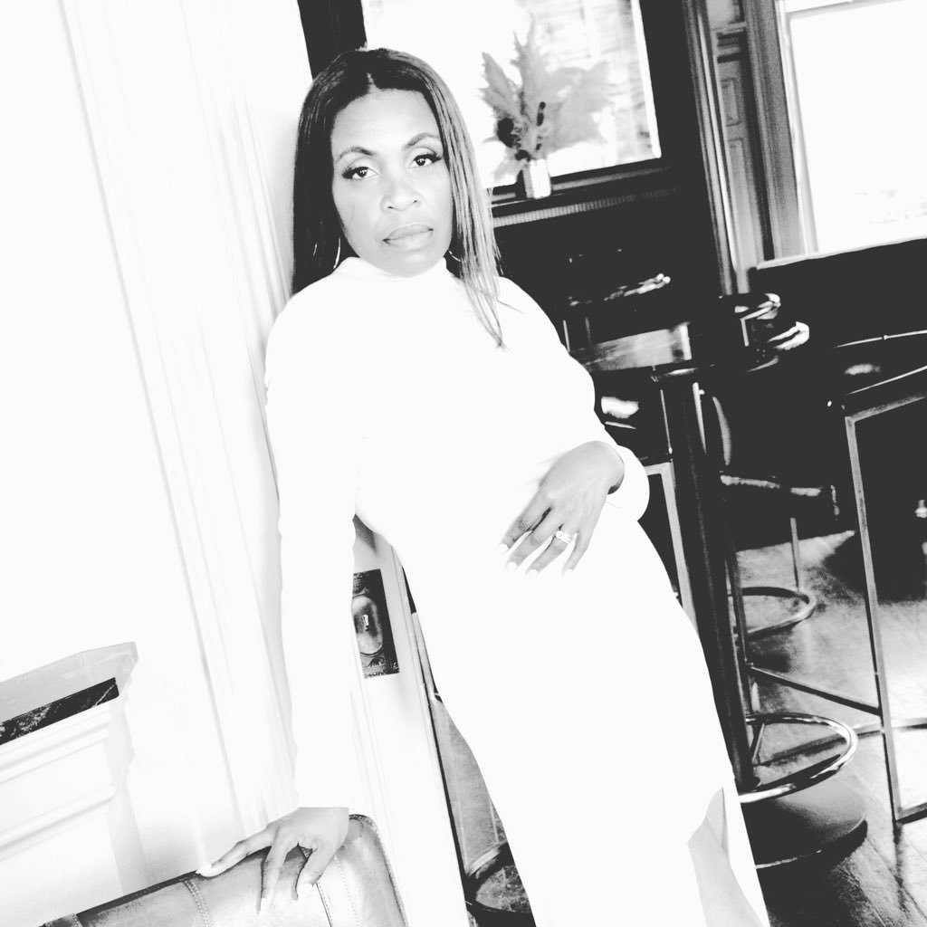 csantanasings's profile picture. Music is my life and my language. I communicate best through it.