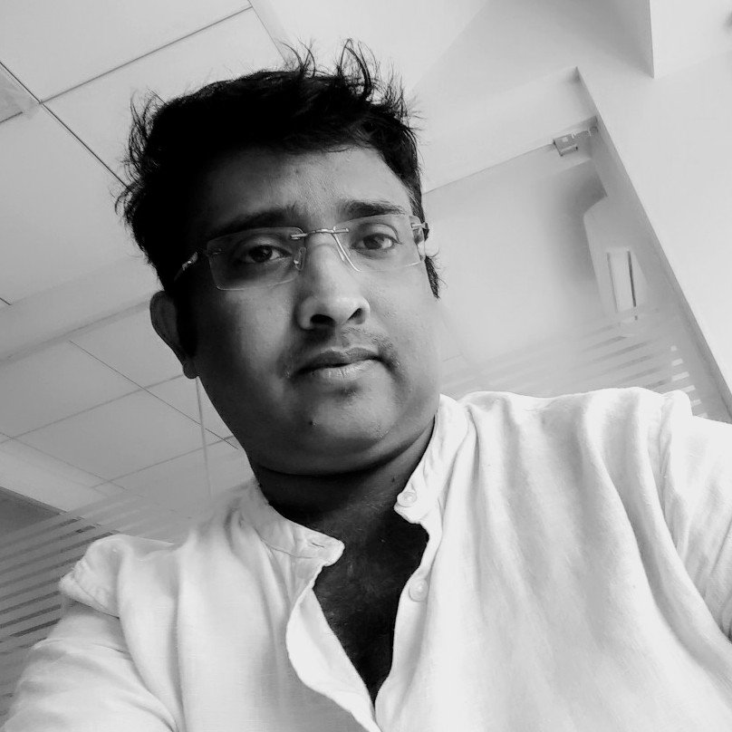 LinoCodeM's profile picture. 