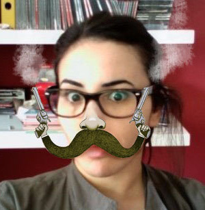 viagramoniak's profile picture. Graphic designer, chercheuse de coup de foudres.