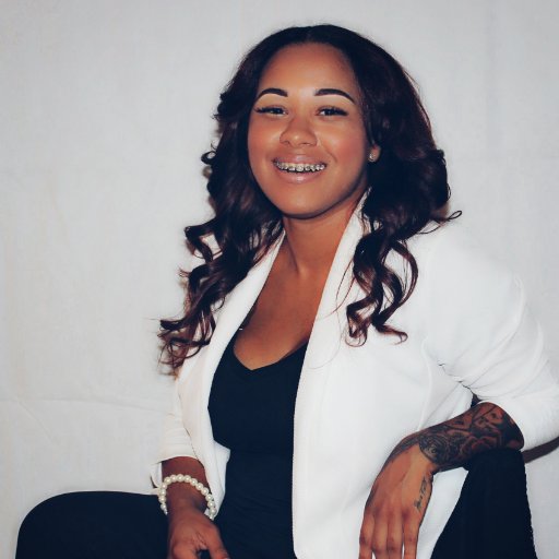 Social Media Manager & Event Coordinator all in one! I'm about my business & love helping other entrepreneurs!