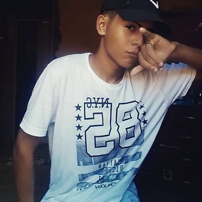 LevySoarees's profile picture. Oi gente?
Hi guys?
안년하세요?
Eu sou ARIANATOR e ARMY, gosto muito de ouvir musicas e dançar, sou divertido sigam- me.
I from Brazil!
브라딜 사란 이에요!
Sou Brasileiro!