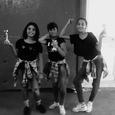 I am a dancer in my country and i love johnny orlando ,jojo siwa and lauren orlando . pls don't forget to follow i love u guys FE my bff is ghofrane ,and chaima