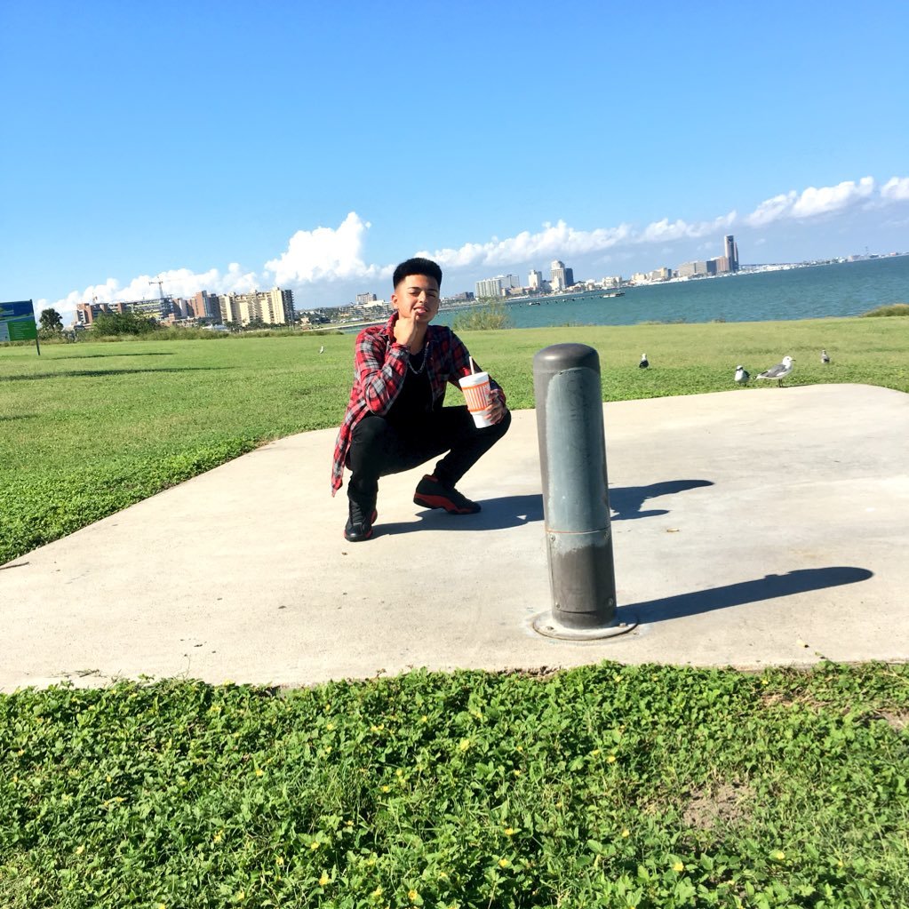 paco1160's profile picture. 21