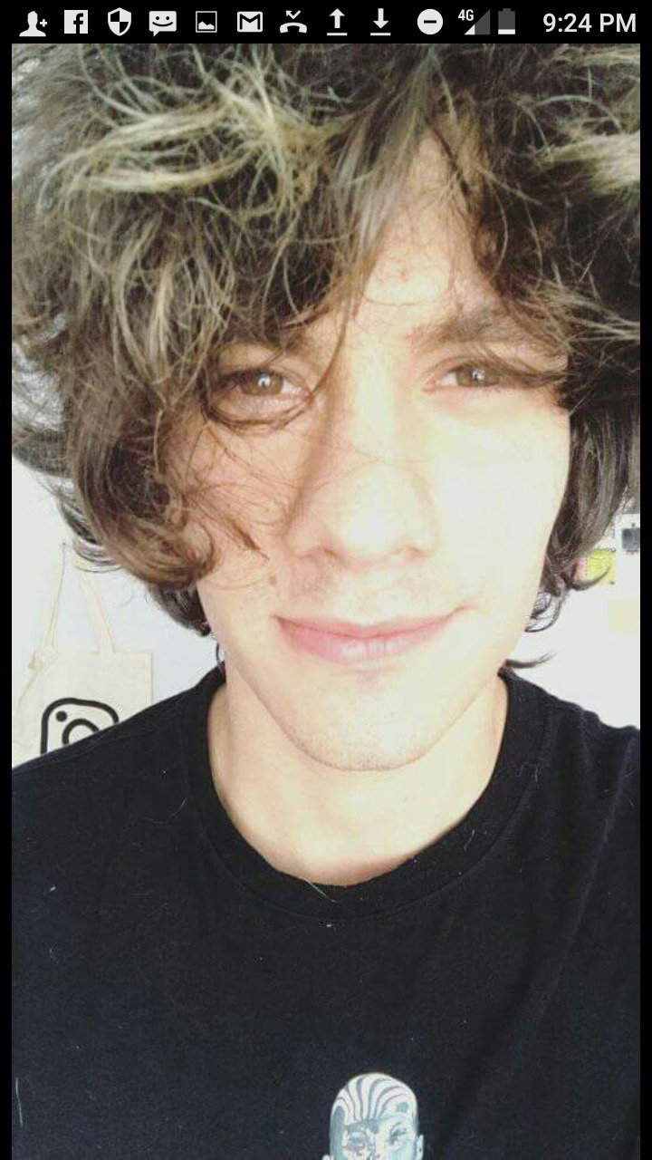 Mouque_as's profile picture. «Los abrazos de Bryan son los mejores.» |249A7| 

♡BSKM