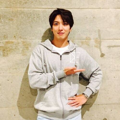 CNBLUE⭐️ヨンファぺんです。日本のアーティストでは⭐️ゆず      ミスチル     これからも応援して行きまーす٩꒰๑• ̫•๑꒱۶♡