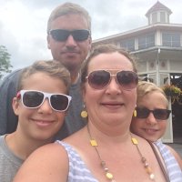 Robin Warner (@mom_24and1) 's Twitter Profile