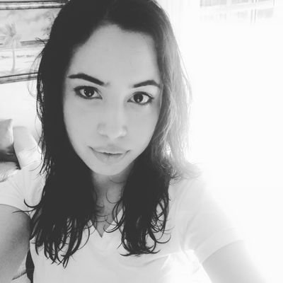 9raq's profile picture. I used to design, now I write code.