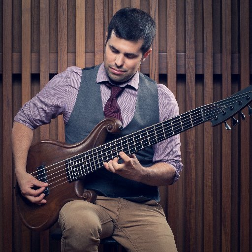 Justin Gray is a bassist, composer, producer, and educator based in Toronto, Canada.