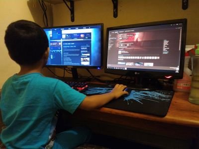 pakcikdev's profile picture. A Great Programmer under the Heavens