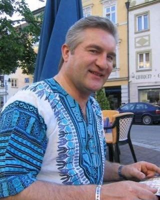 MarkWil03189732's profile picture. Male