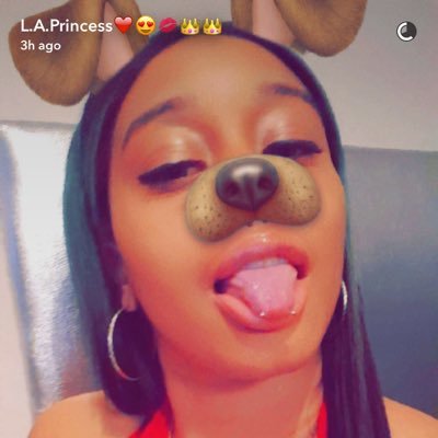 SC: Island_mami93🌴🍉🅿️rincess 👑is the name // lotus flower blooming🌺 obsessions is God, loving me ,staying true to myself and this grind 💸slay slay & pray