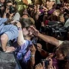 Ahora más que nunca, más militante de Podemos. Si no luchas, no ganas. 🔻♥️💛💜💪