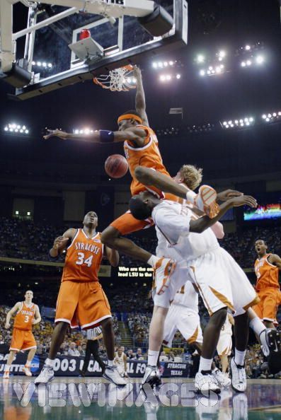 SteveNester's profile picture. I write software, preferably in @scala_lang, I sing barbershop in @vocalrevolution.  i also like indie/punk and other similar music that doesn't suck.