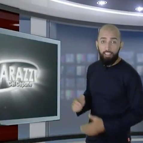 Yo soy Mikel Anzola, El Paparazzi... seguidor de deportes con mi propio y original estilo.