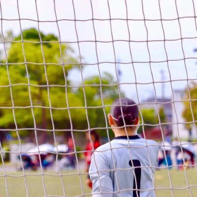 あたり前じゃない幸 感謝 保育士してます。 子供達のサッカー応援してます。上の子は、キックボクシングに夢中です。下の子は、夢を探してます^_^ 好きな言葉 全力と思いやり、、子育ても終わりに 近づいています、、自分も バージョンアップ^_^頑張る