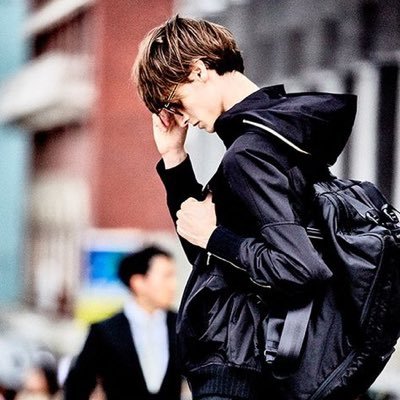 umiki1316104's profile picture. #Dior #minsobi #CASPERJOHNAIVER #OY #HFRACTAL #PARADOX #CuLLt #acOlaSia #hNAOTO #KINGLYMASK #NieR #和洋折衷 #沈み #BALMUNG #D_VSN