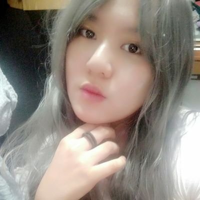 queenhanabella's profile image