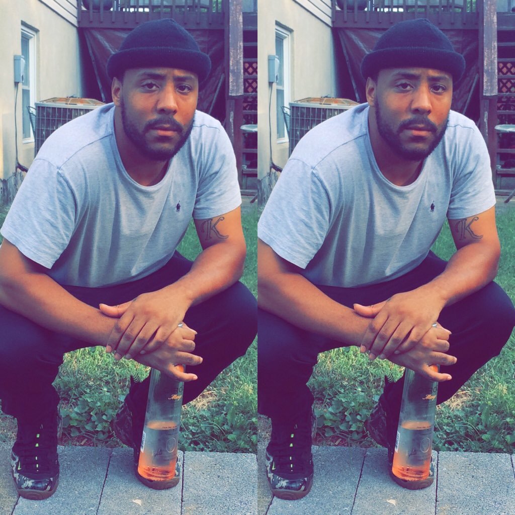 That Money Will Change Ya , It Turn These Bitches To Groupies , It Turn Ya Brovas To Strangers
