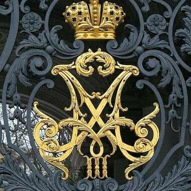 MaggieYarnis's profile picture. 