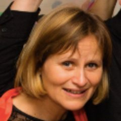 AnneSoPionnier's profile picture. Passion pour #Education #LienEcoleFamille. Equipe pédagogique @CreaSmartEdtech. Mon sujet est la relation #Parents-#Enseignants et l'impact du numérique.