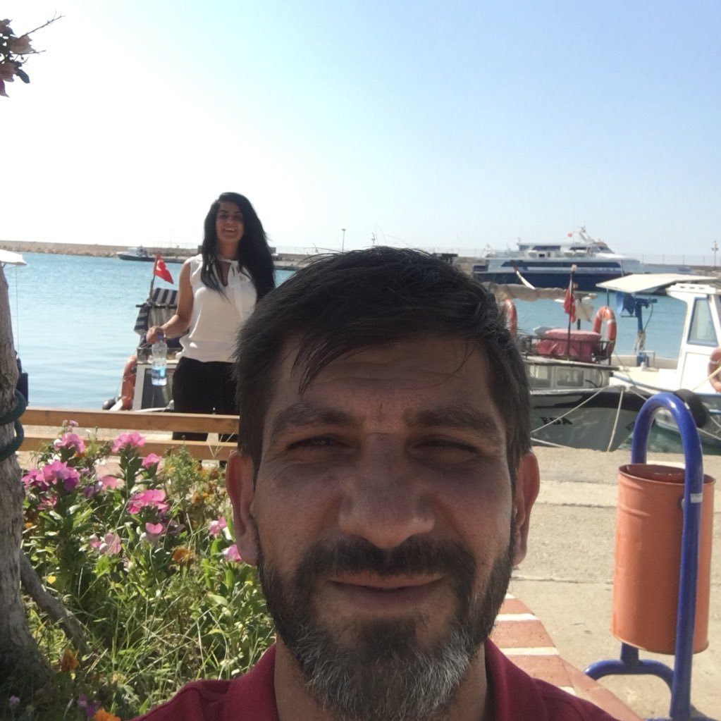 aliekinci70's profile picture. 