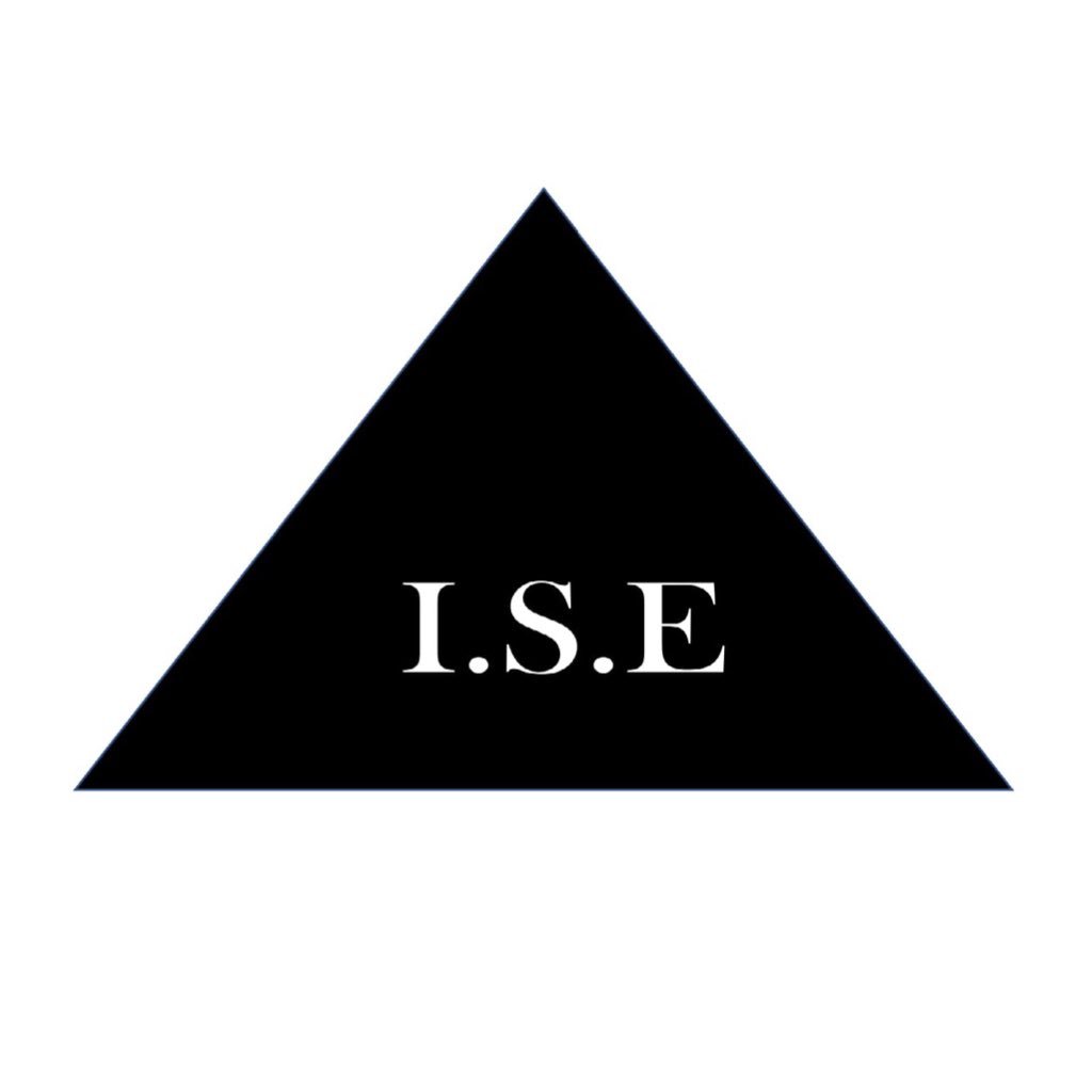 音楽イベント団体「I.S.E」Impression,Smile,Entertainment. 東京,埼玉を拠点にLIVEイベントを行なっているグループ。全国からsinger,dancerなどが集まり音楽を届ける。